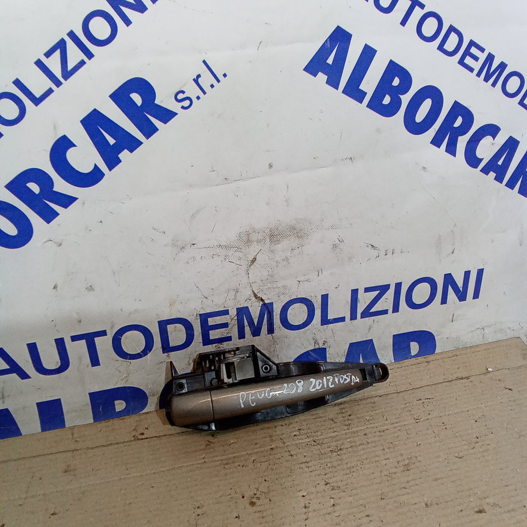 Right rear exterior door handle Peugeot 208 year 2012