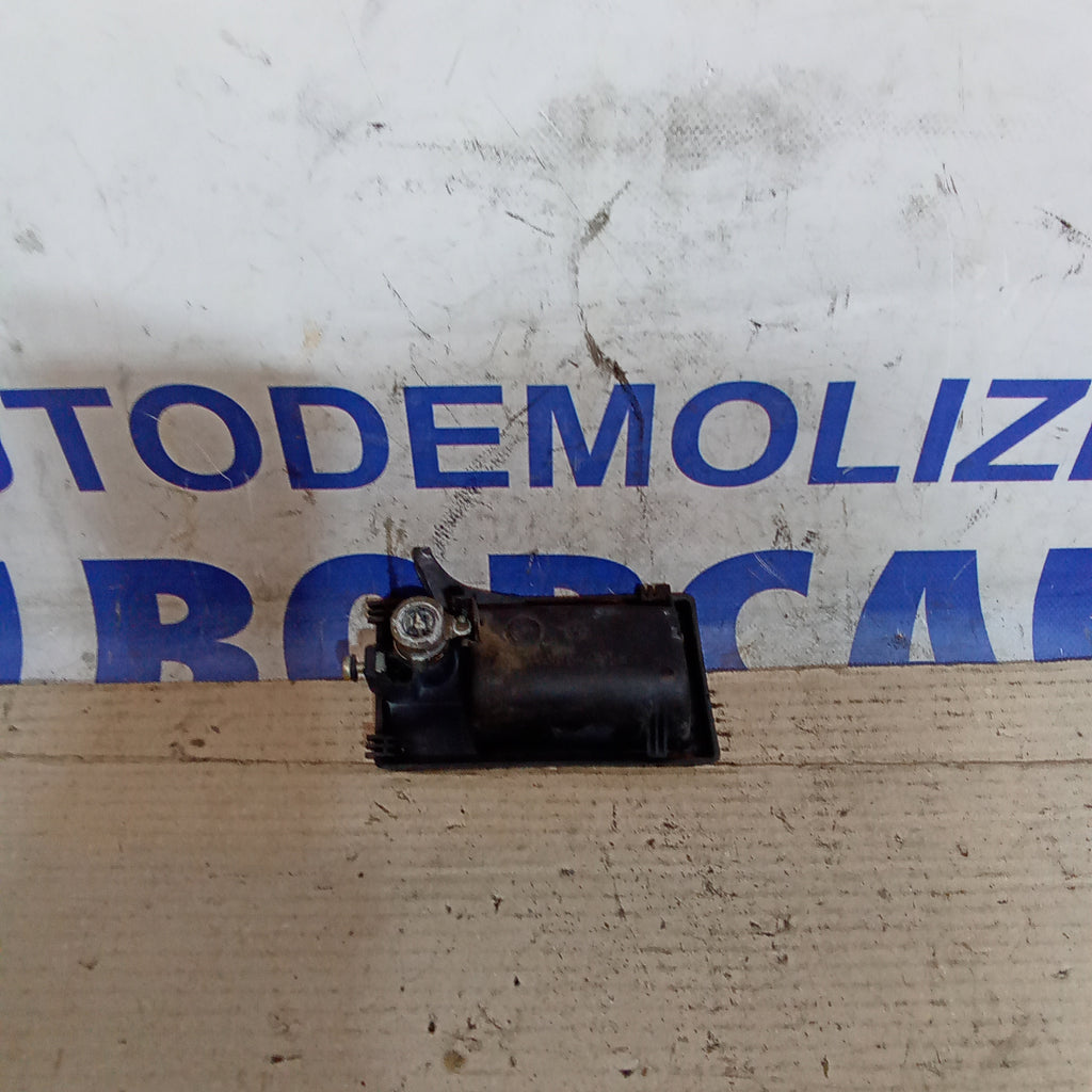 Manija exterior delantera derecha Fiat 500 año 1990