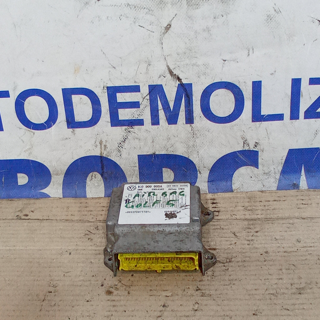 airbag control unit Volkswagen Golf 5 1.9TDI year 2003/2009 part number 1K0909605A