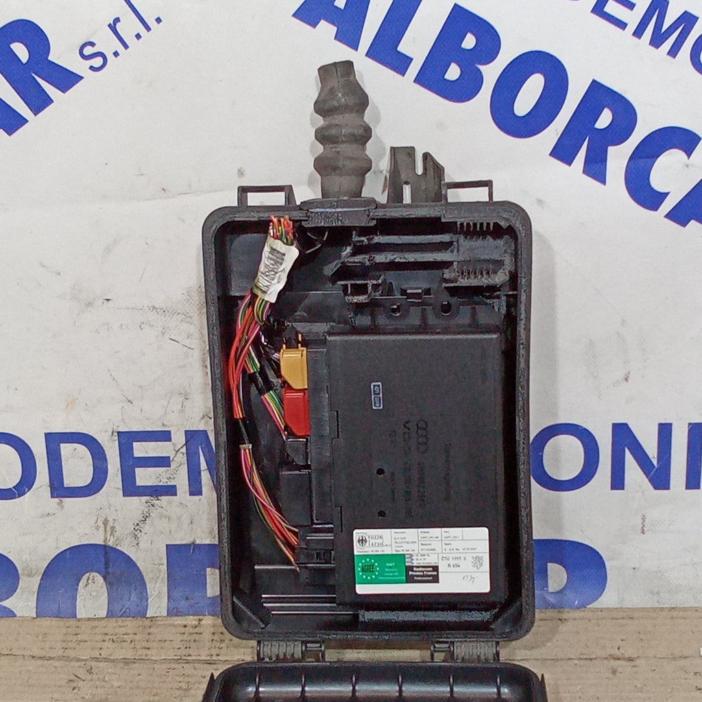 Comfort control module Audi A6 2.5tdi year 1997/2001
