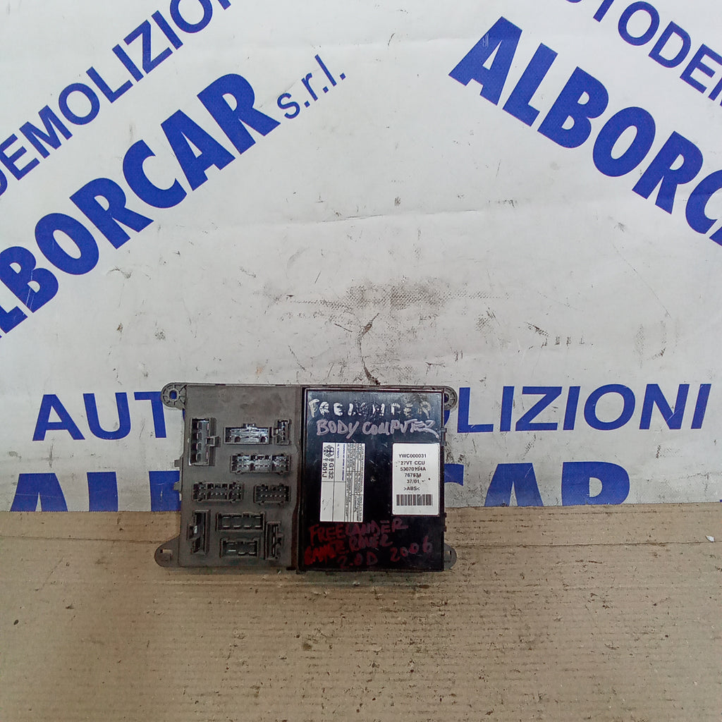 Unidad de control de la carrocería, caja de fusibles Land Rover Freelander 2.0 diésel año 2006