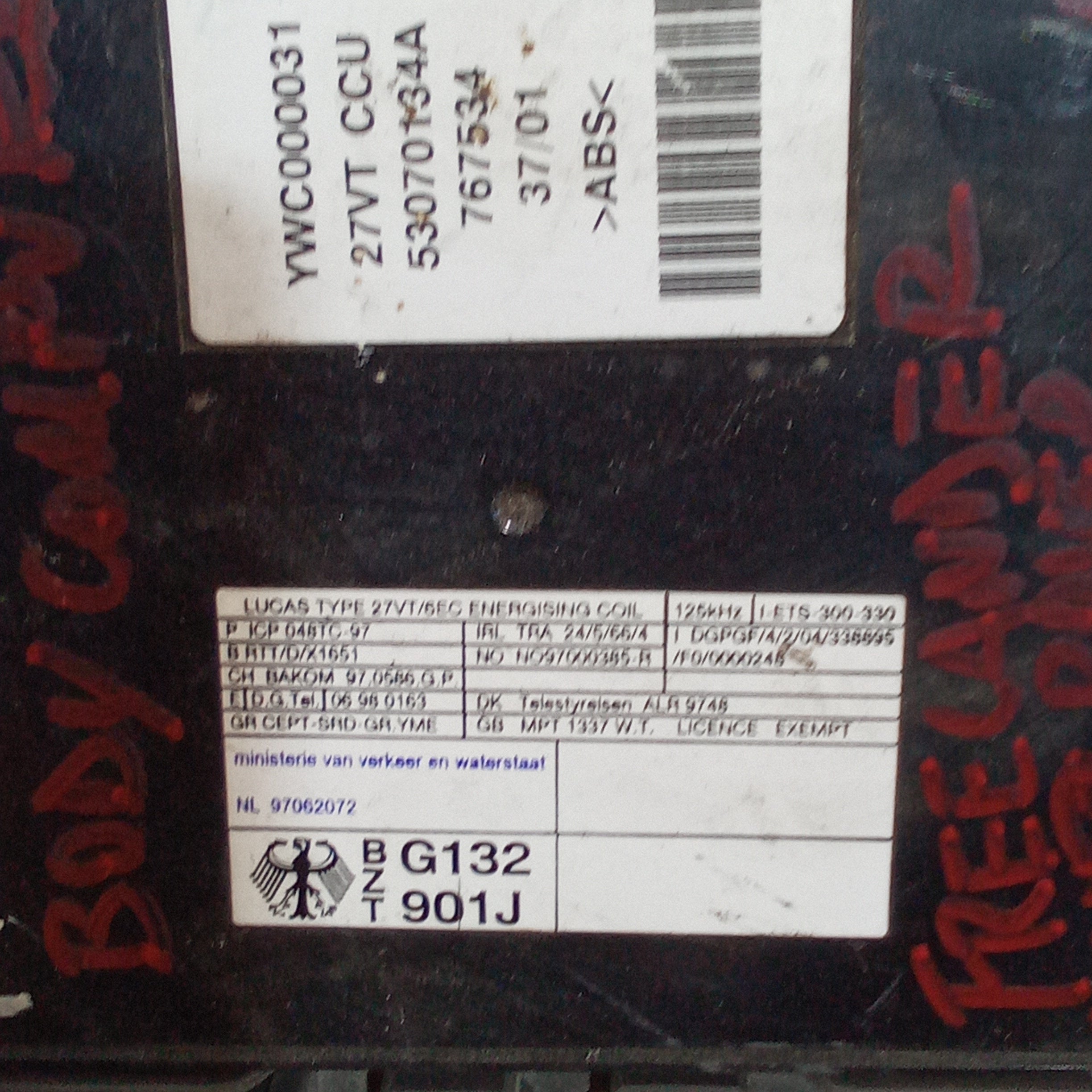 Freelander Land Rover 2.0 diesel 2006 body control unit fuse box