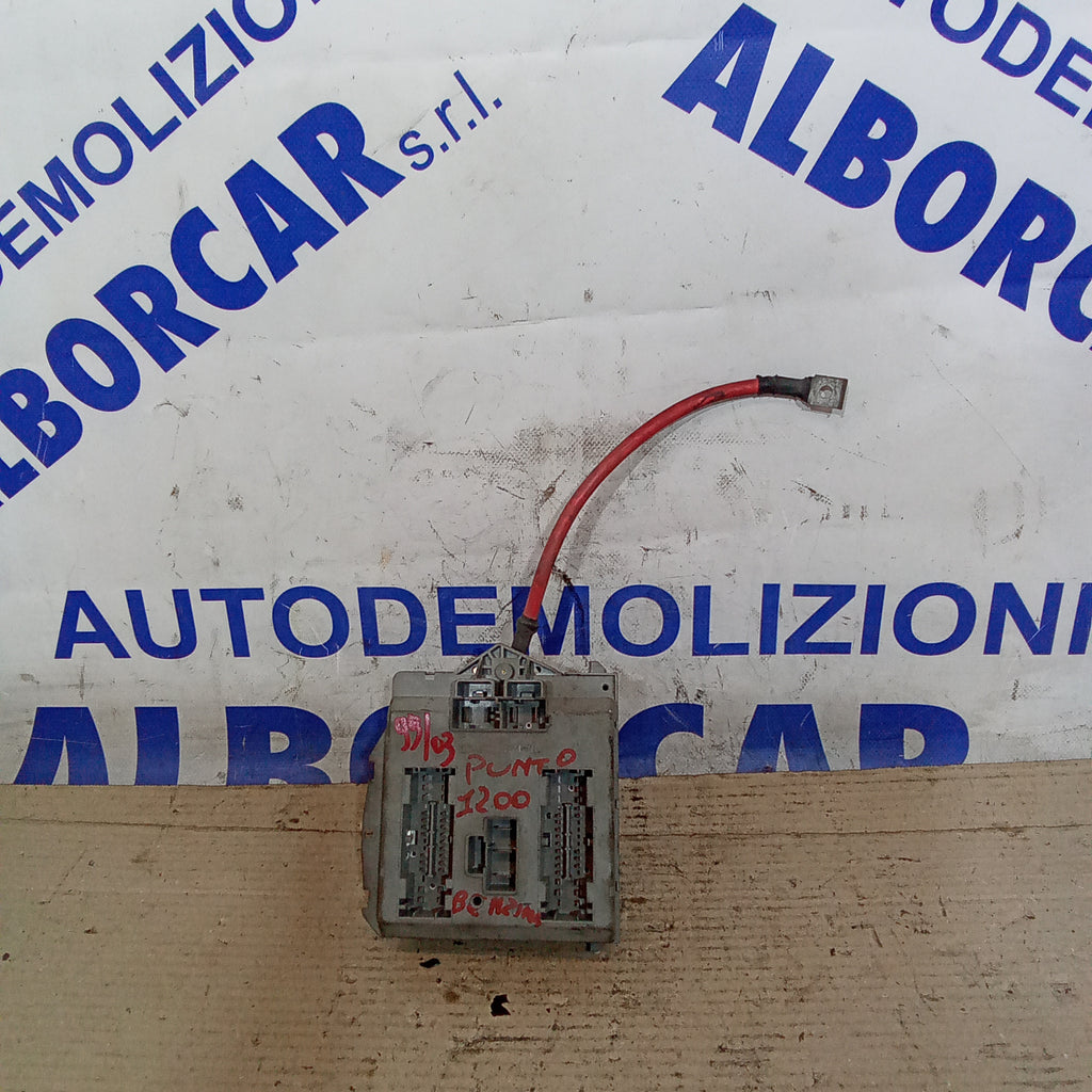 Unidad de control de carrocería (body computer) y caja de fusibles para Fiat Punto 1.2 gasolina, años 1999/2003