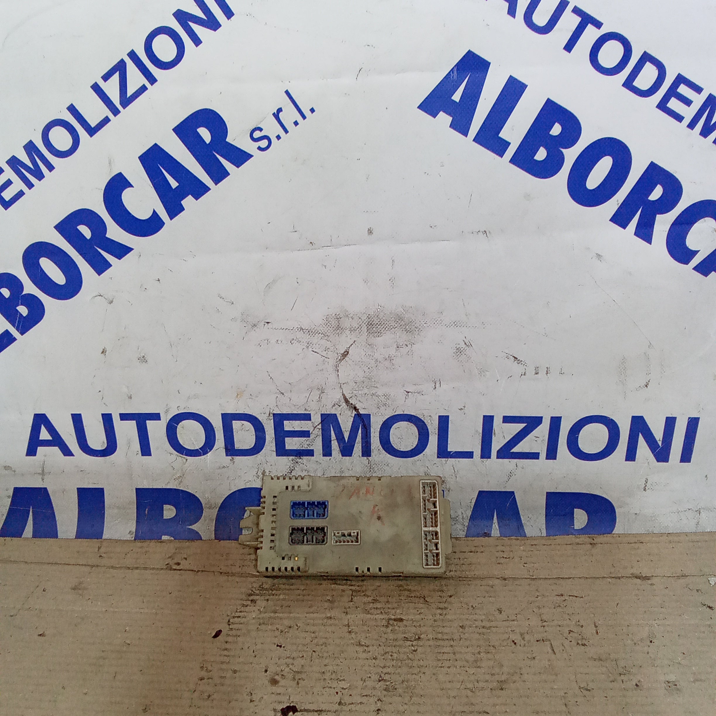body computer control unit lights Lancia K 2.0 petrol year 1996 code B883
