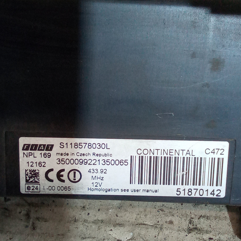 centralita body computer caja de fusibles Fiat Panda 169 2ª serie 1.2 gasolina año 2011 código 51870142