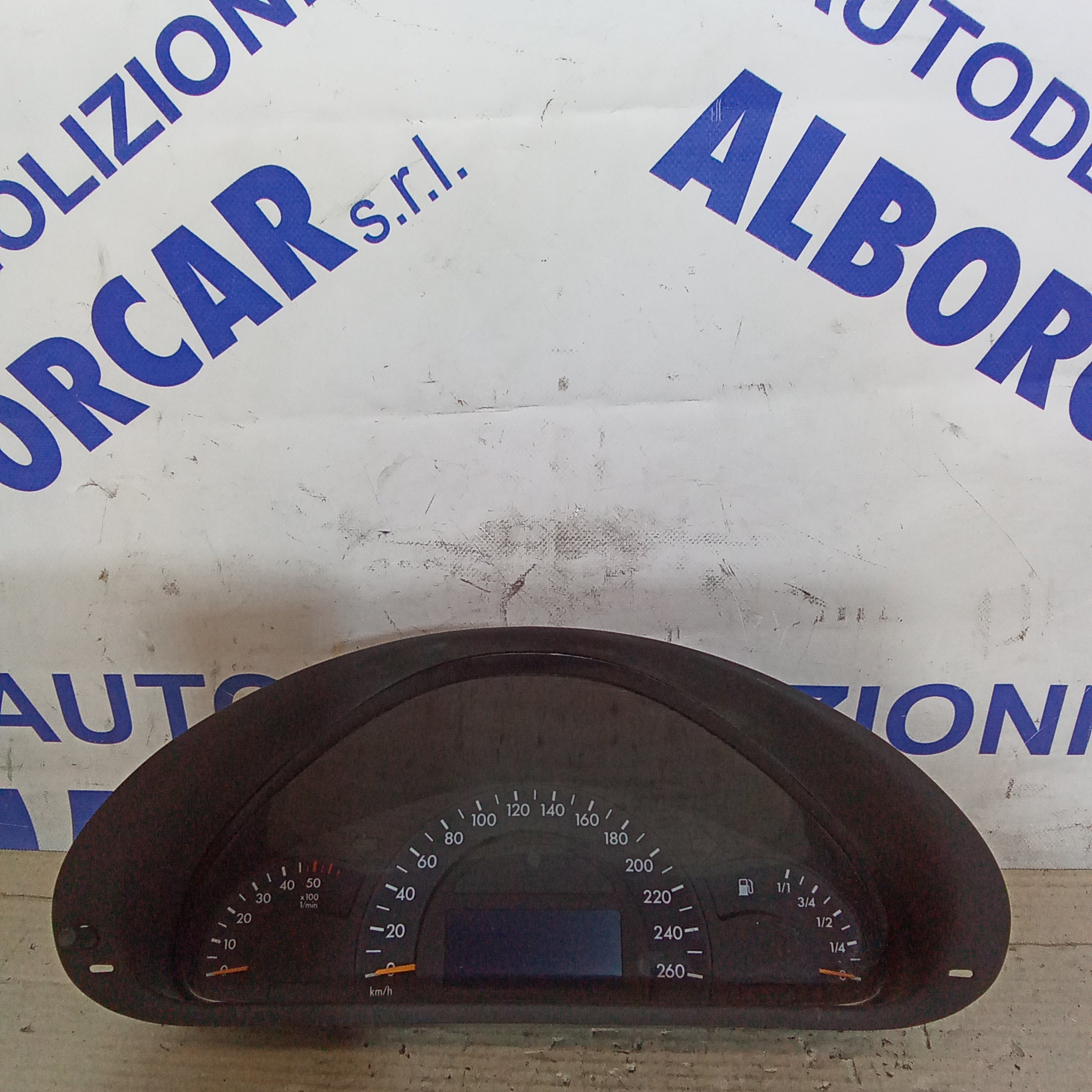 Mercedes C220 2.2cdi instrument cluster year 2002/2007