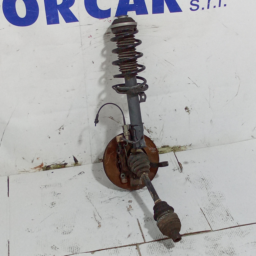 Complete front left stub axle Opel Astra 2.0 CDTI year 2007