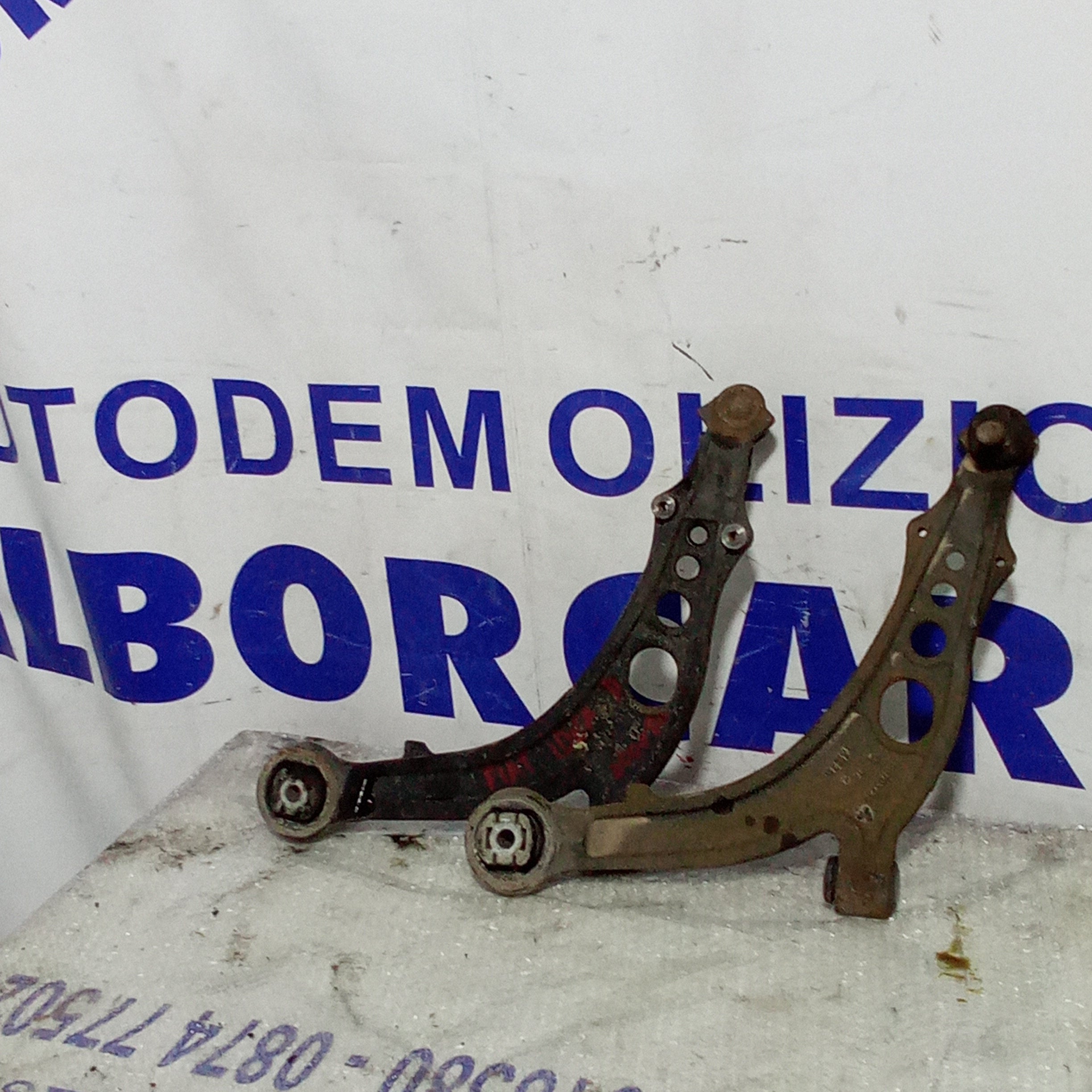 Front wishbones pair Fiat Idea 1.3 mjt year 2096 also sold individually