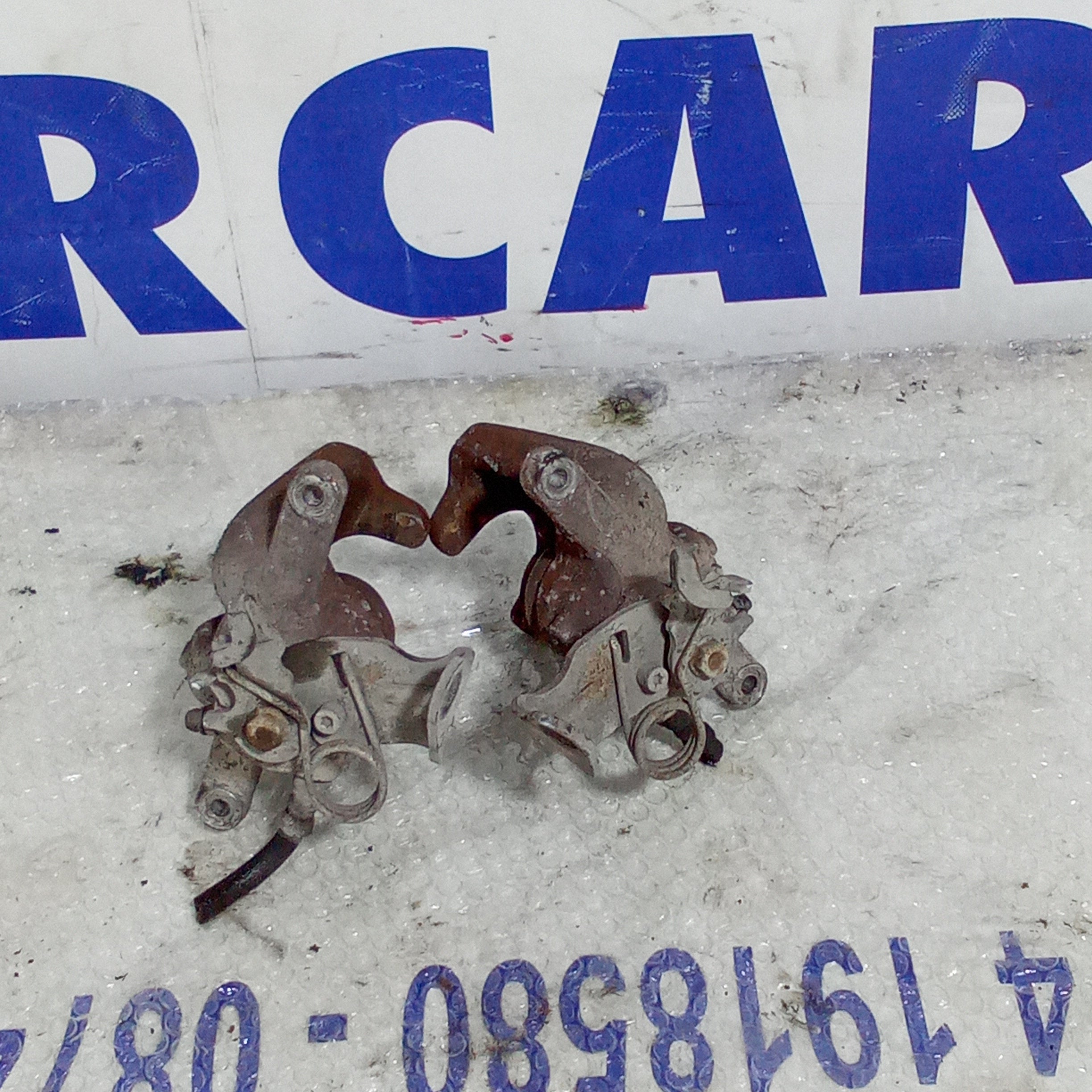 Rear brake caliper pair Alfa 159 MJT year 2008 also sold individually