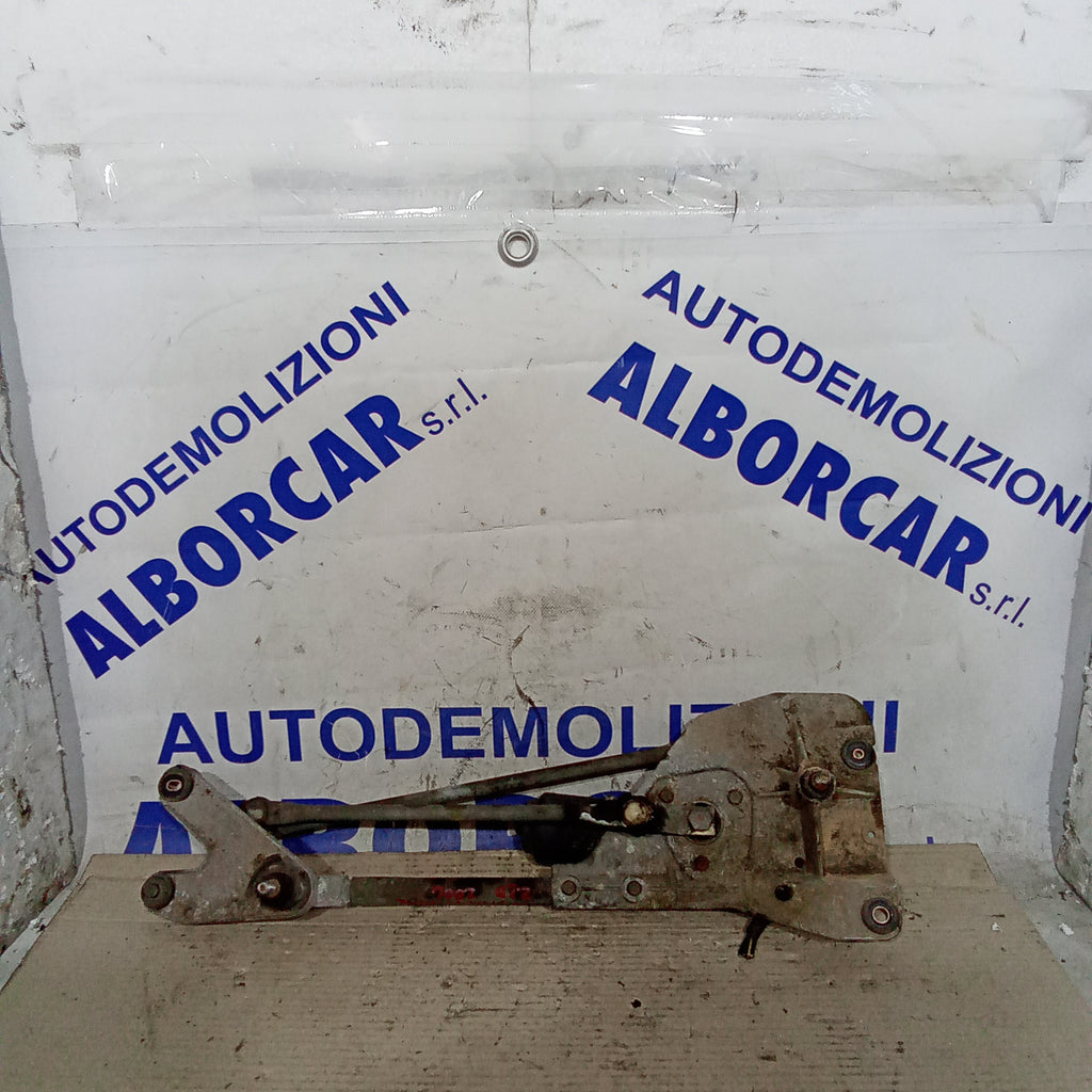 Front wiper motor Nissan X-TRAIL 2.2 diesel year 2004