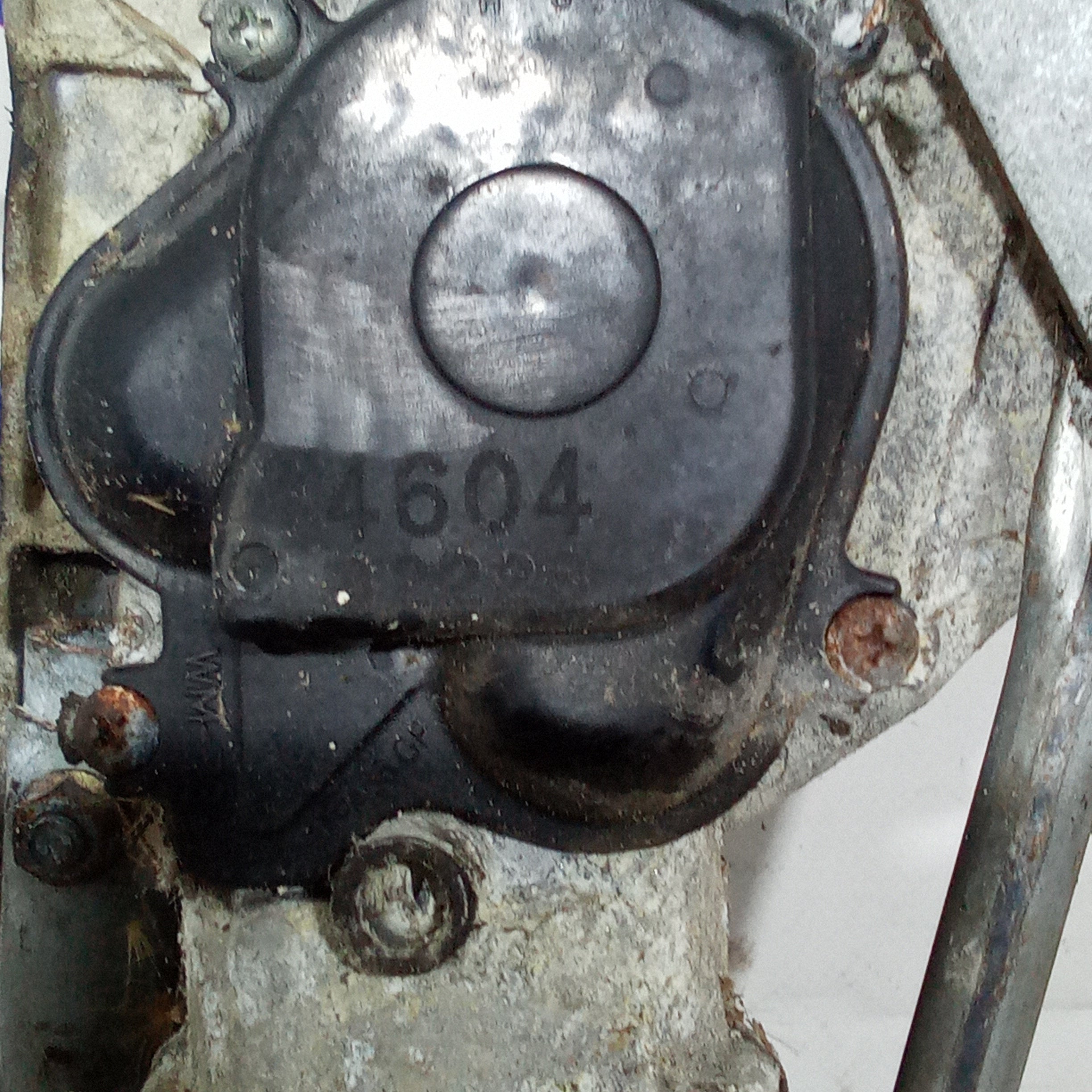 Front wiper motor Nissan X-TRAIL 2.2 diesel year 2004
