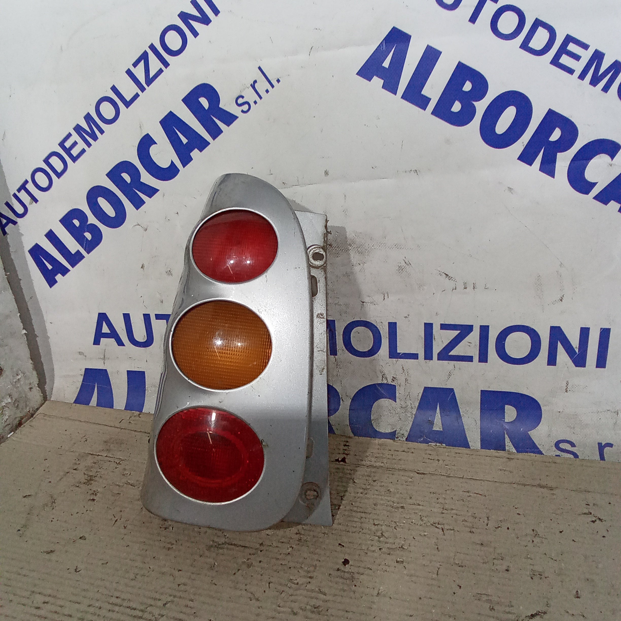 fanale stop posteriore sinistro smart forfour anno 2005