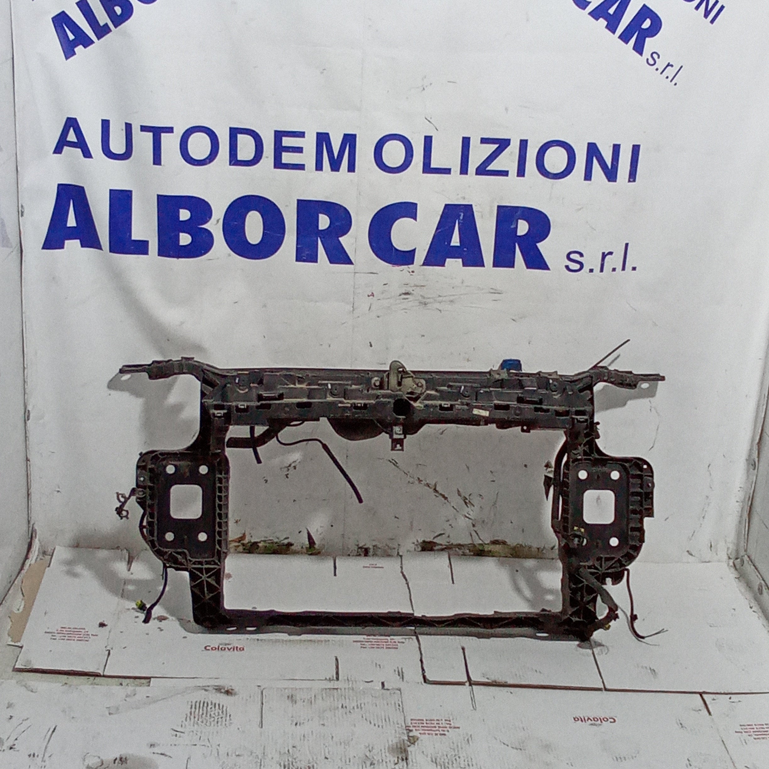 calandra anteriore fiat grande punto 1.3mjt 90cv anno 2007