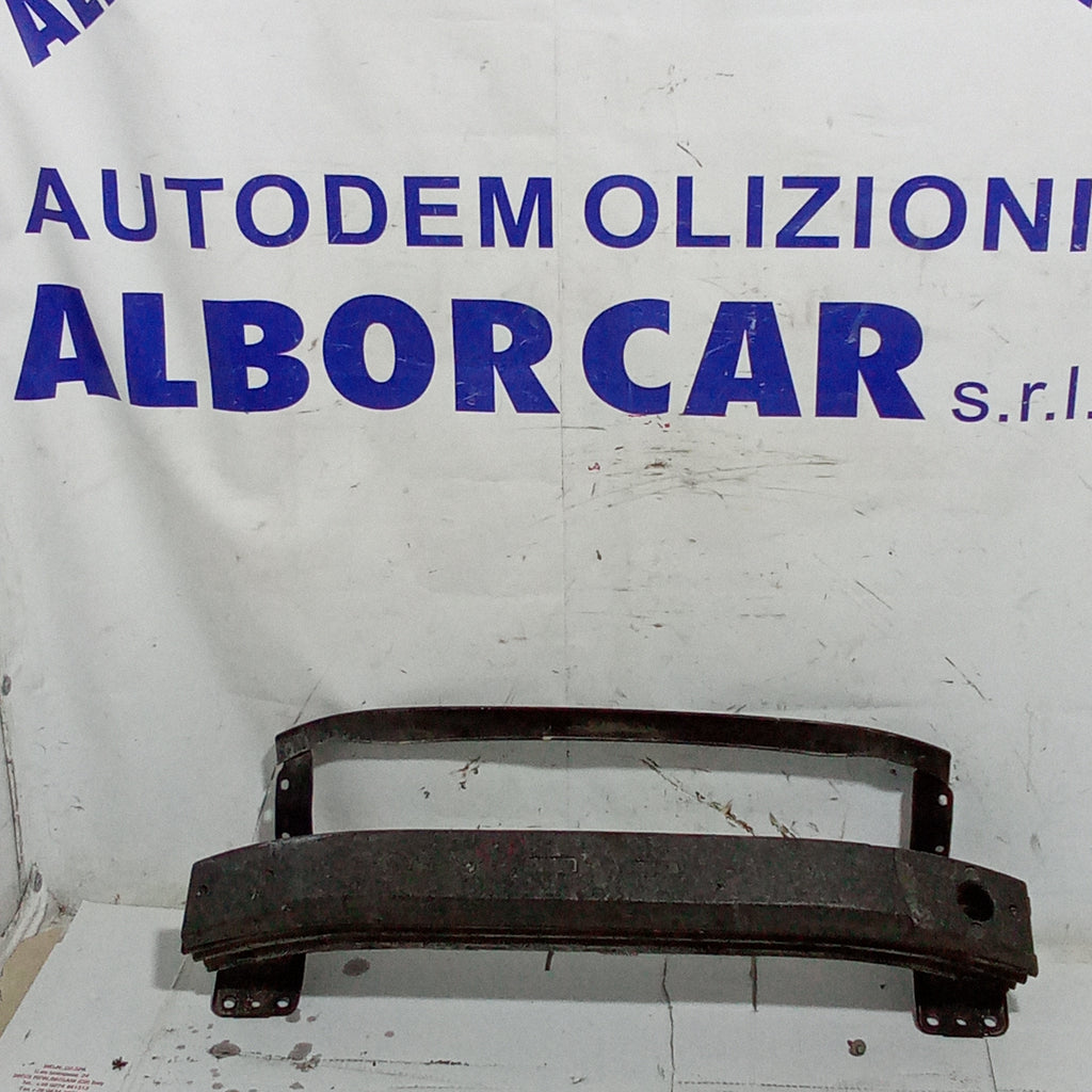 Travesaño delantero de parachoques Fiat Grande Punto 1.3 mjt 90cv año 2007