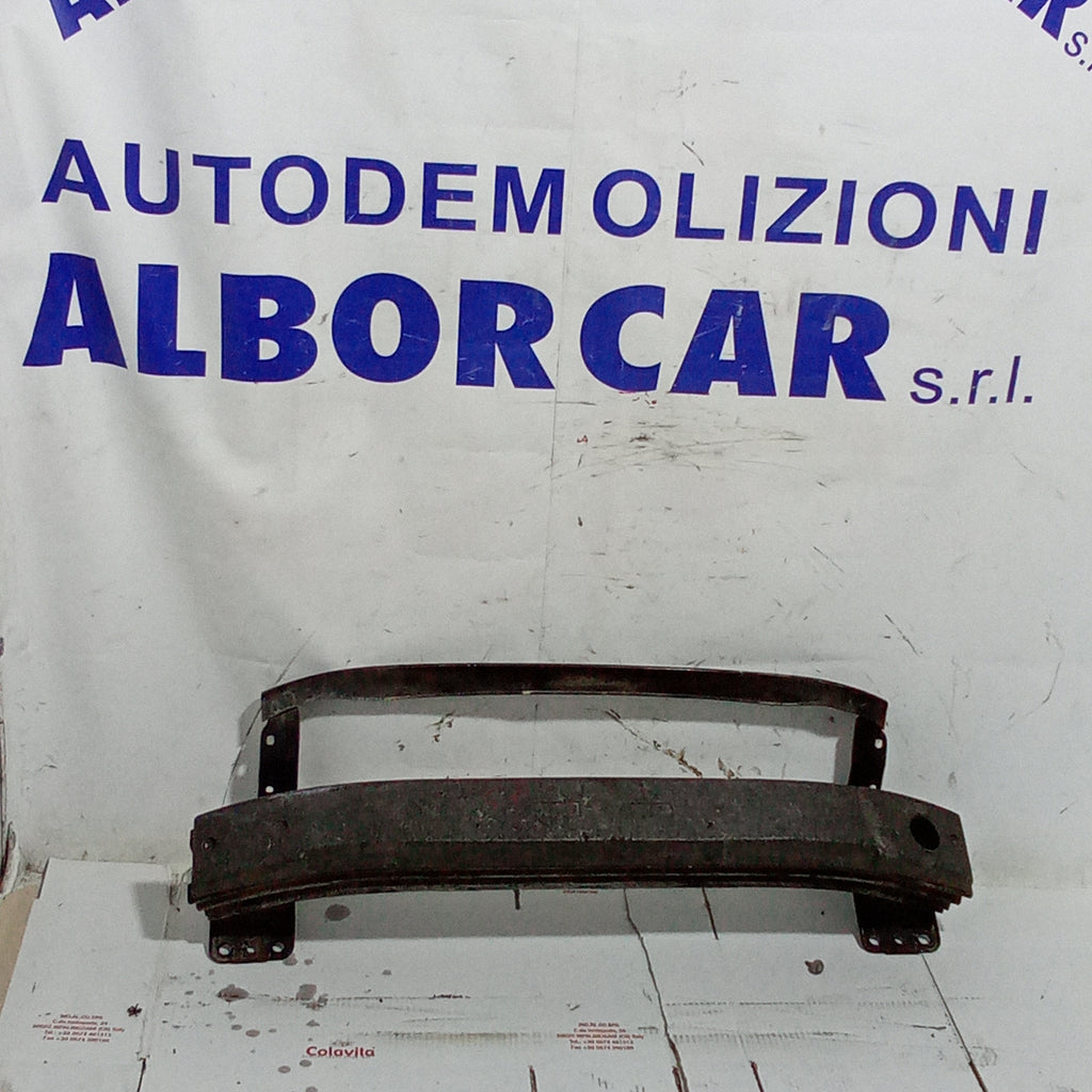 Travesaño delantero de parachoques Fiat Grande Punto 1.3 mjt 90cv año 2007