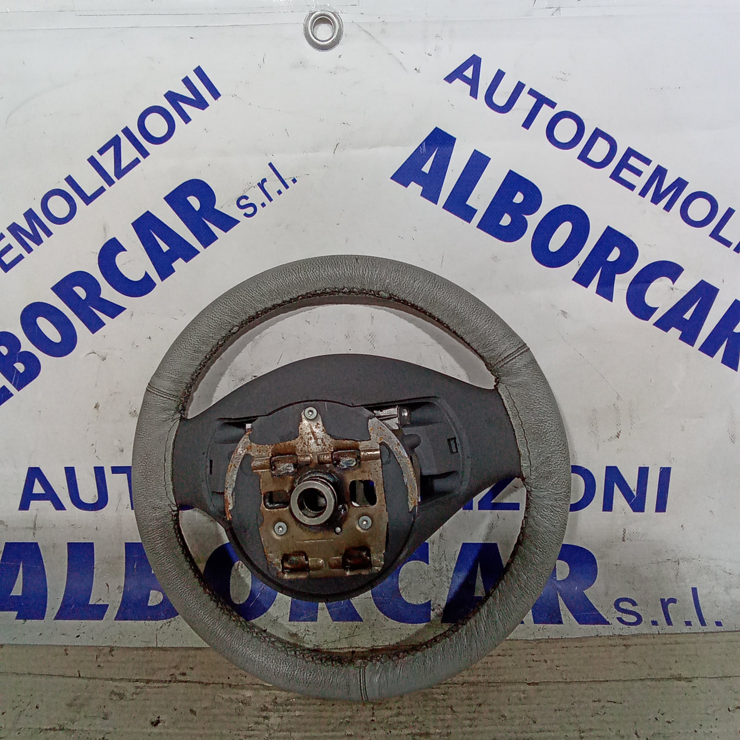 Volante fiat 600 anno 2001