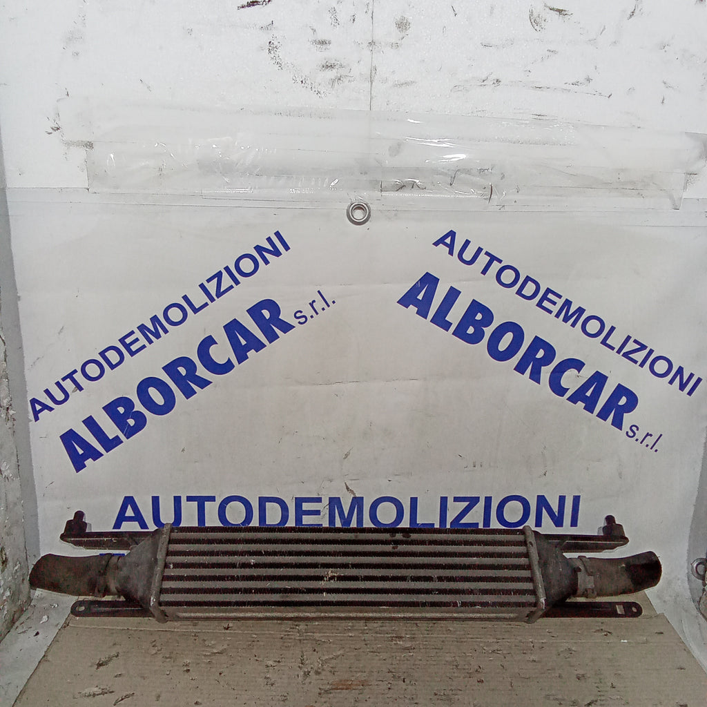 Radiador intercooler Fiat Grande Punto 1.3 Mjt 90cv año 2007