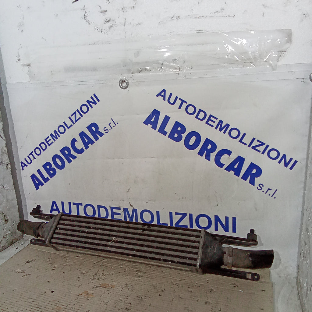 Radiador intercooler Fiat Grande Punto 1.3 Mjt 90cv año 2007