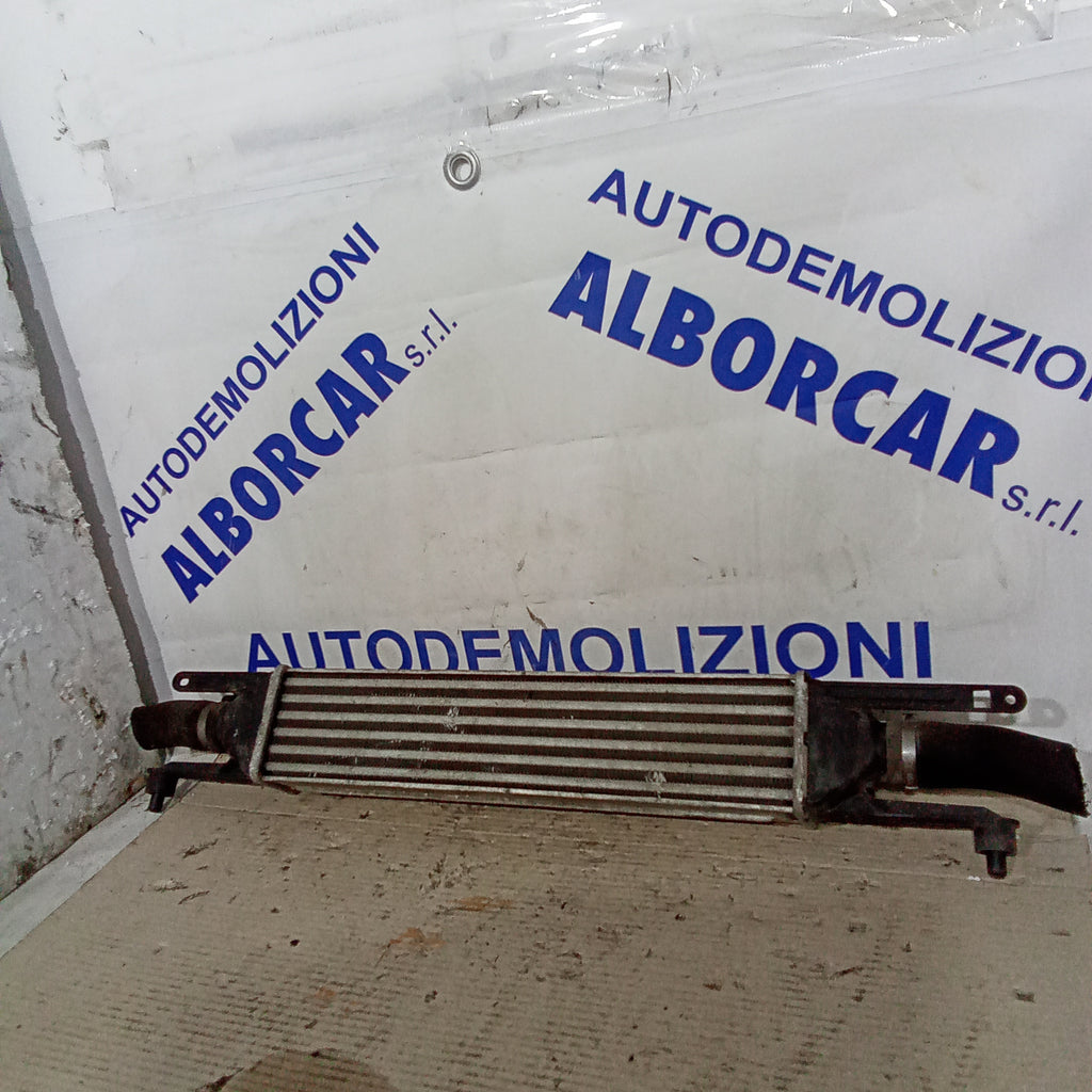 Radiador intercooler Fiat Grande Punto 1.3 Mjt 90cv año 2007
