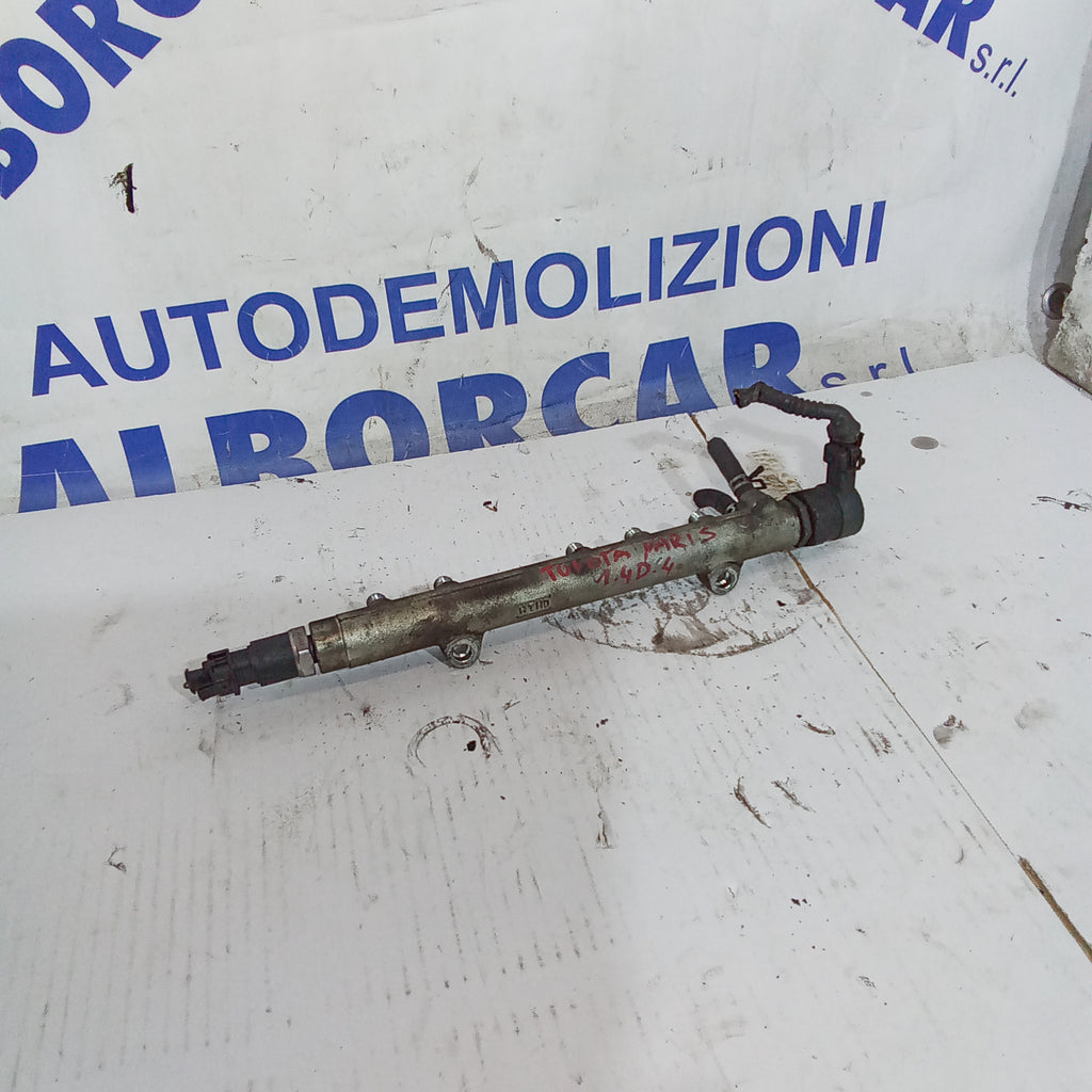 Flauto carburante toyota yaris 1.4 diesel anno 2004