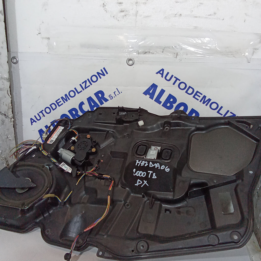 Motorino alzavetri anteriore destro mazda 6 2.0 diesel anno 2006