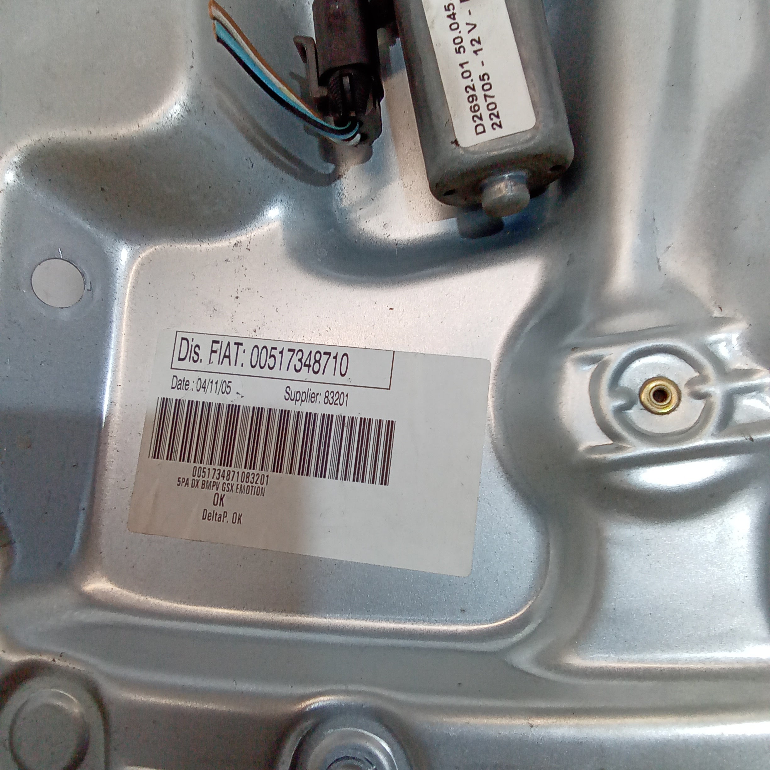 Motor elevalunas delantero derecho completo Fiat Idea año 2005