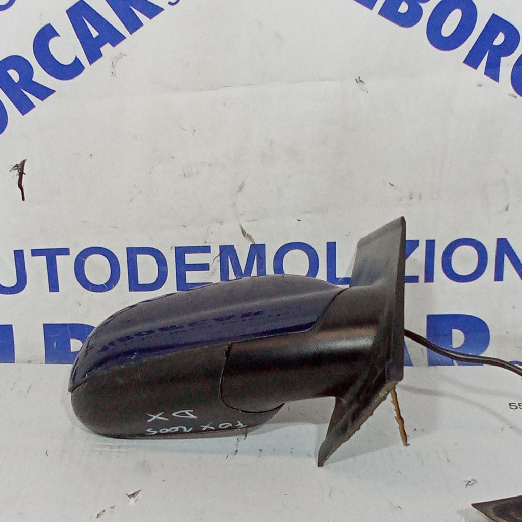 Espejo retrovisor delantero derecho Volkswagen Fox año 2005