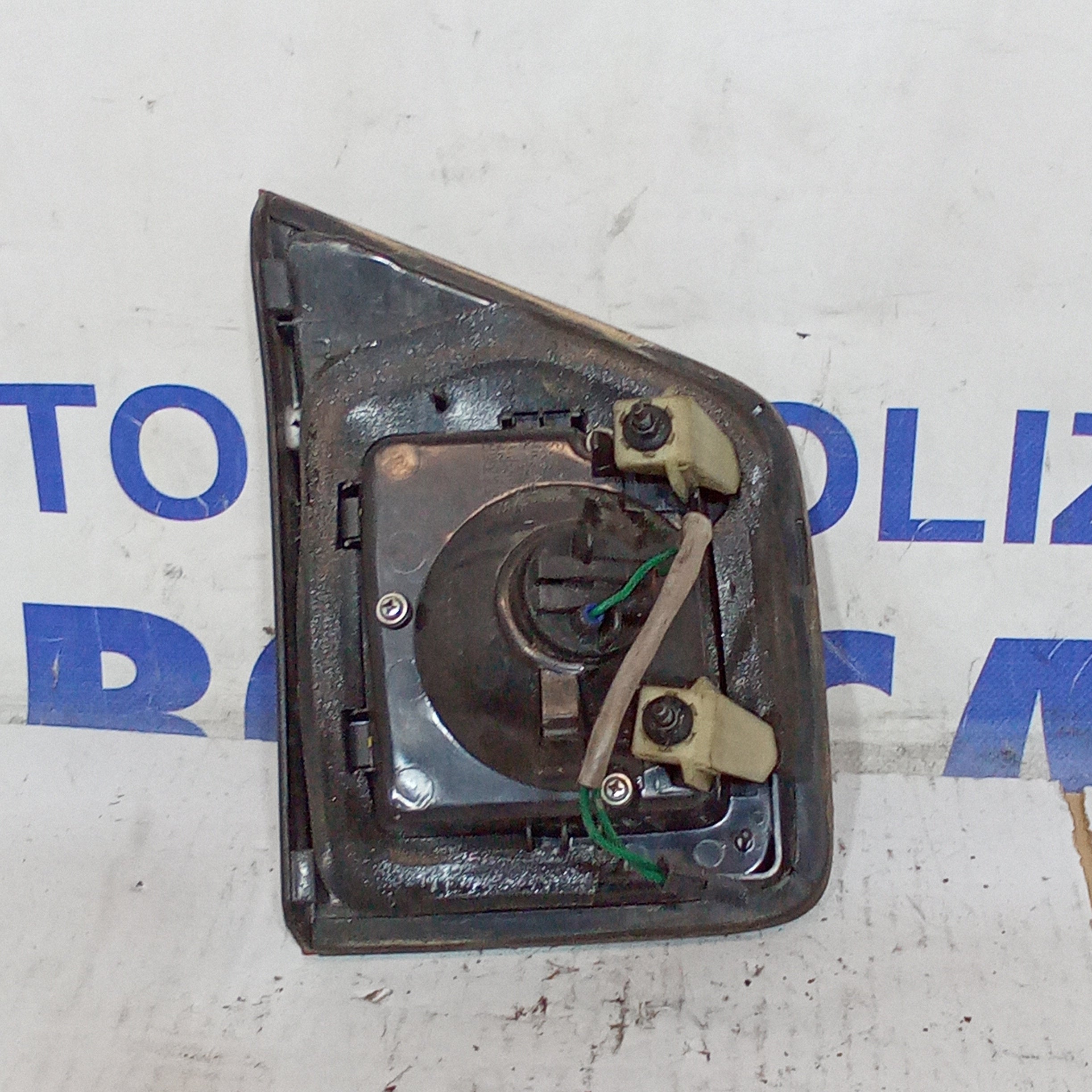 fanale stop interno destro chevrolet orlando anno 2011