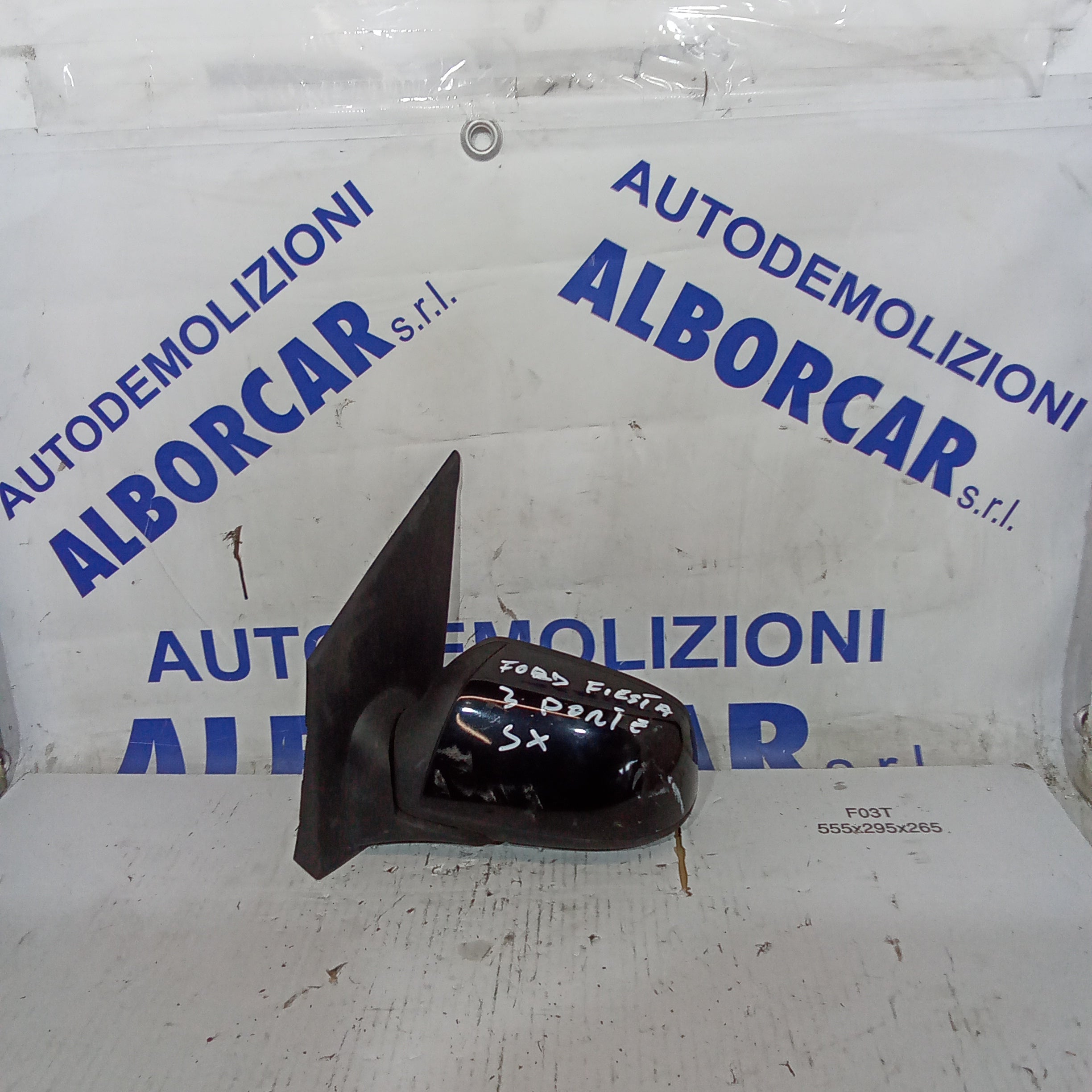 specchietto retrovisore sinistro ford fiesta anno 2002