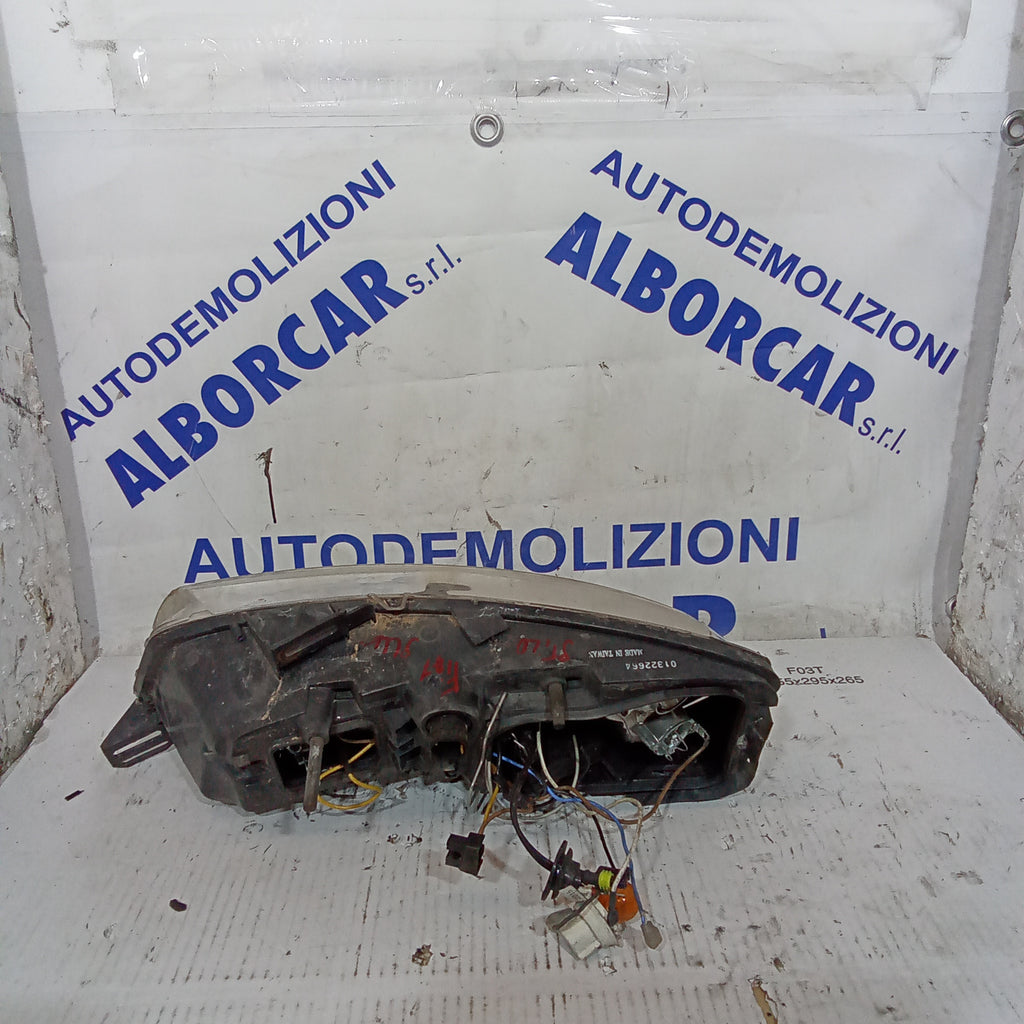 fanale faro anteriore destro fiat stilo anno 2004