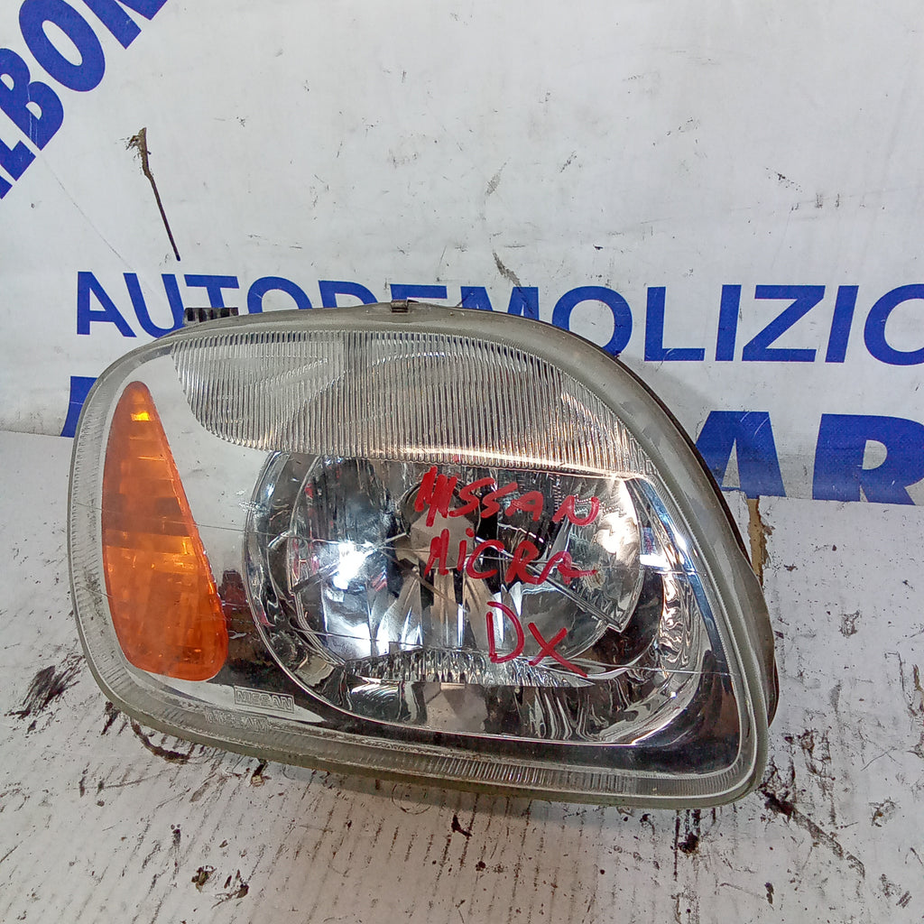 fanale faro anteriore destro nissan micra anno 2001