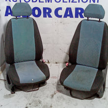 Carica l&#39;immagine nel visualizzatore di Gallery, Sedili fiat punto 3serie 1999/2005
