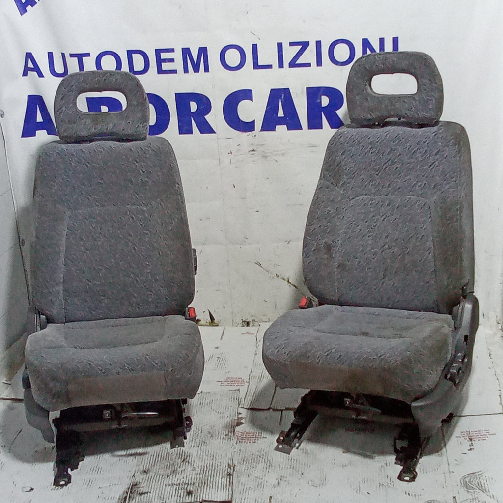 Sedili mitsubishi pajero gls anno 1996