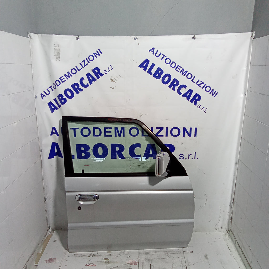 Sportello anteriore destro completo mitsubishi pajero gls anno 1996