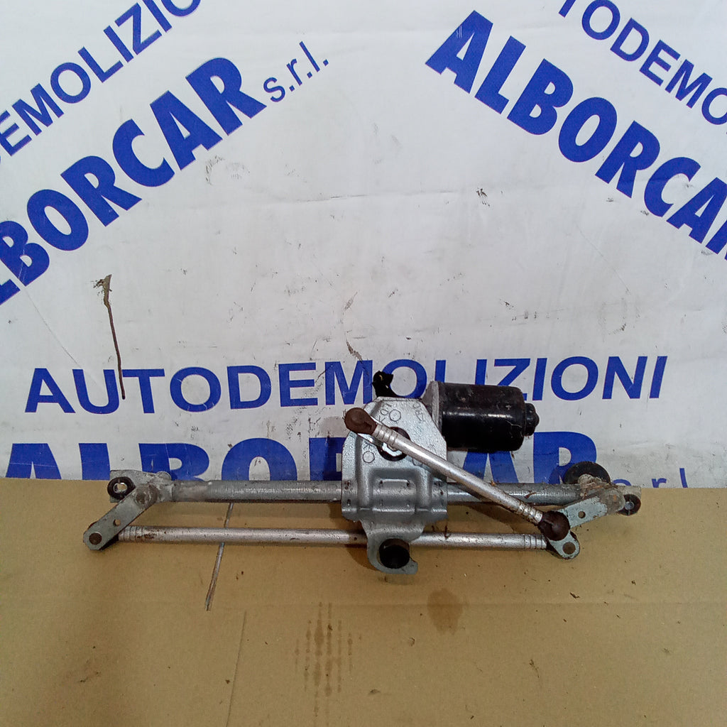 Motor de limpiaparabrisas delantero Opel Corsa 1ª serie año 2003