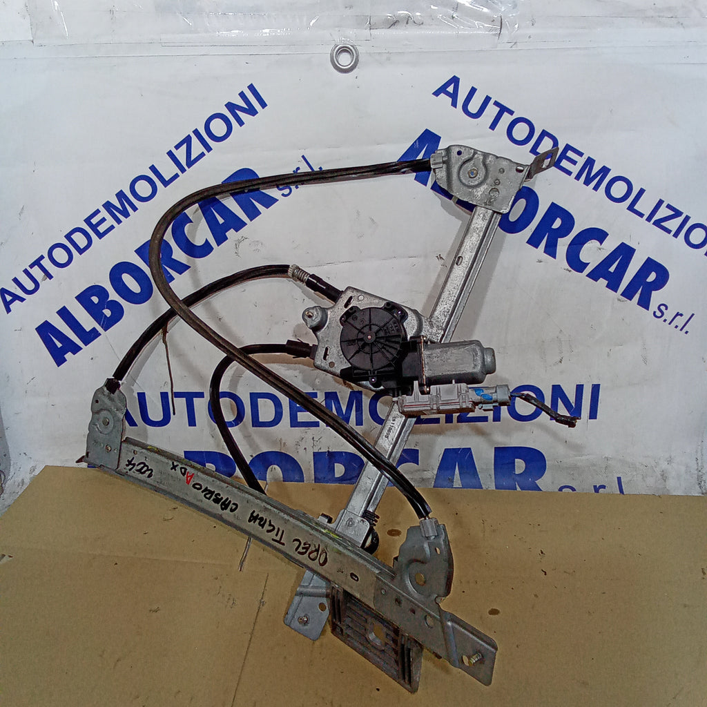 elevalunas delantero derecho Opel Tigra Twin año 2004