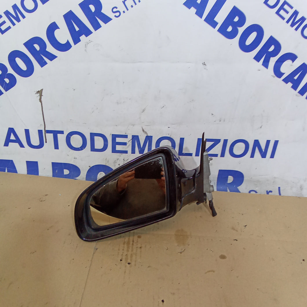 Specchietto retrovisore sinistro audi A4 anno 2004