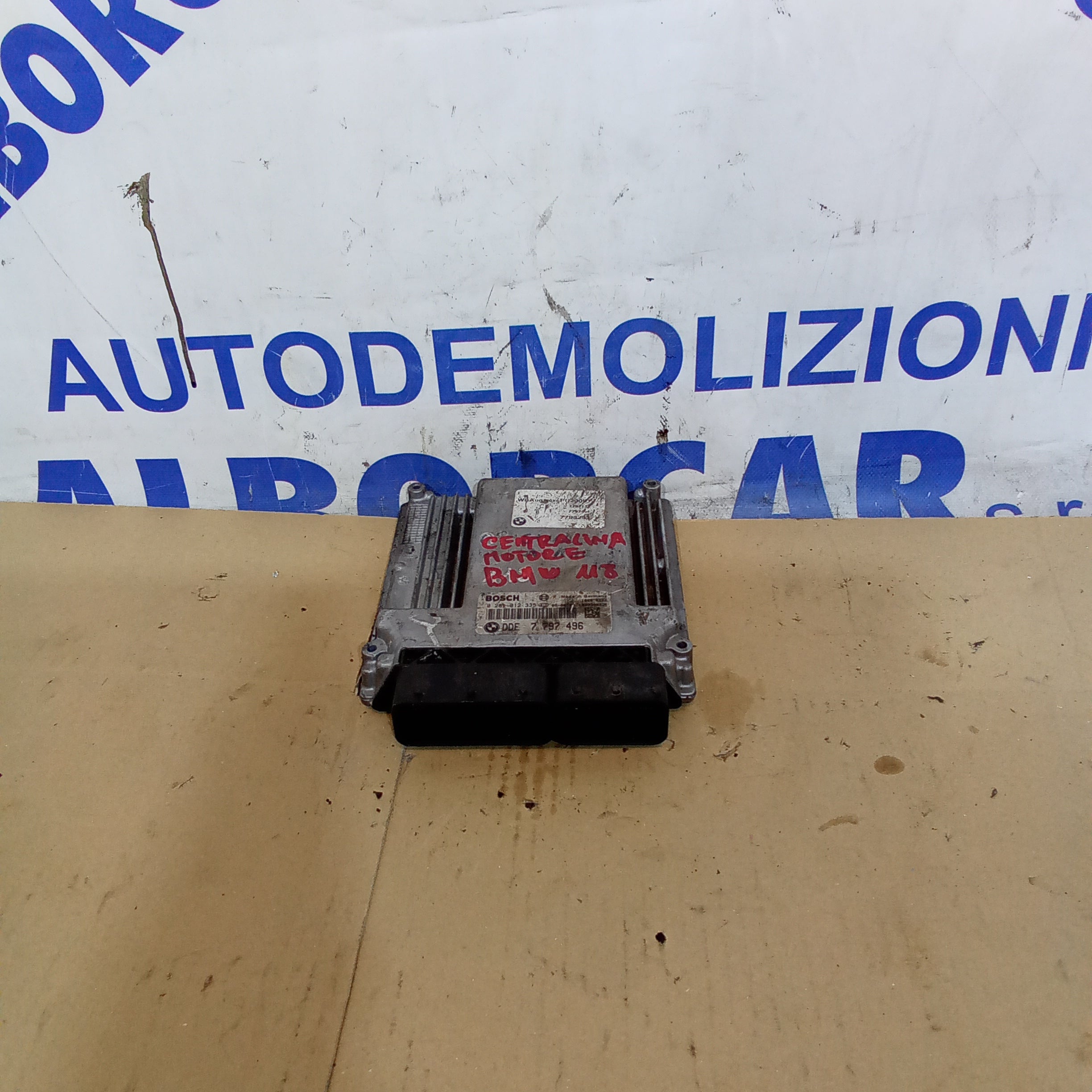 Unidad de control de motor BMW 118d 2.0 diésel año 2004/2007