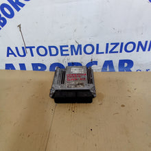 Carica l&#39;immagine nel visualizzatore di Gallery, Centralina motore bmw 118d 2.0diesel anno 2004/2007
