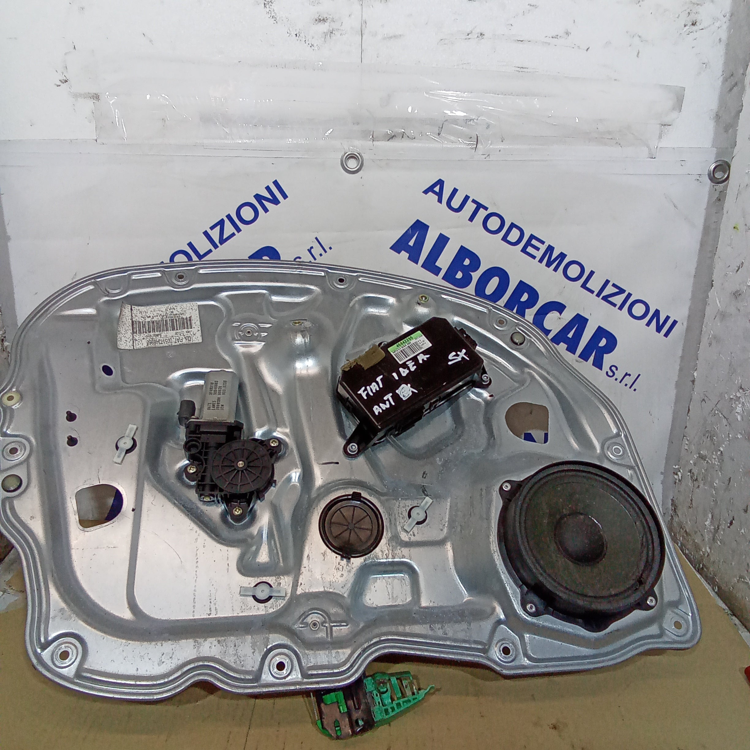 Motorino alzavetri anteriore sinistro completo fiat idea anno 2006