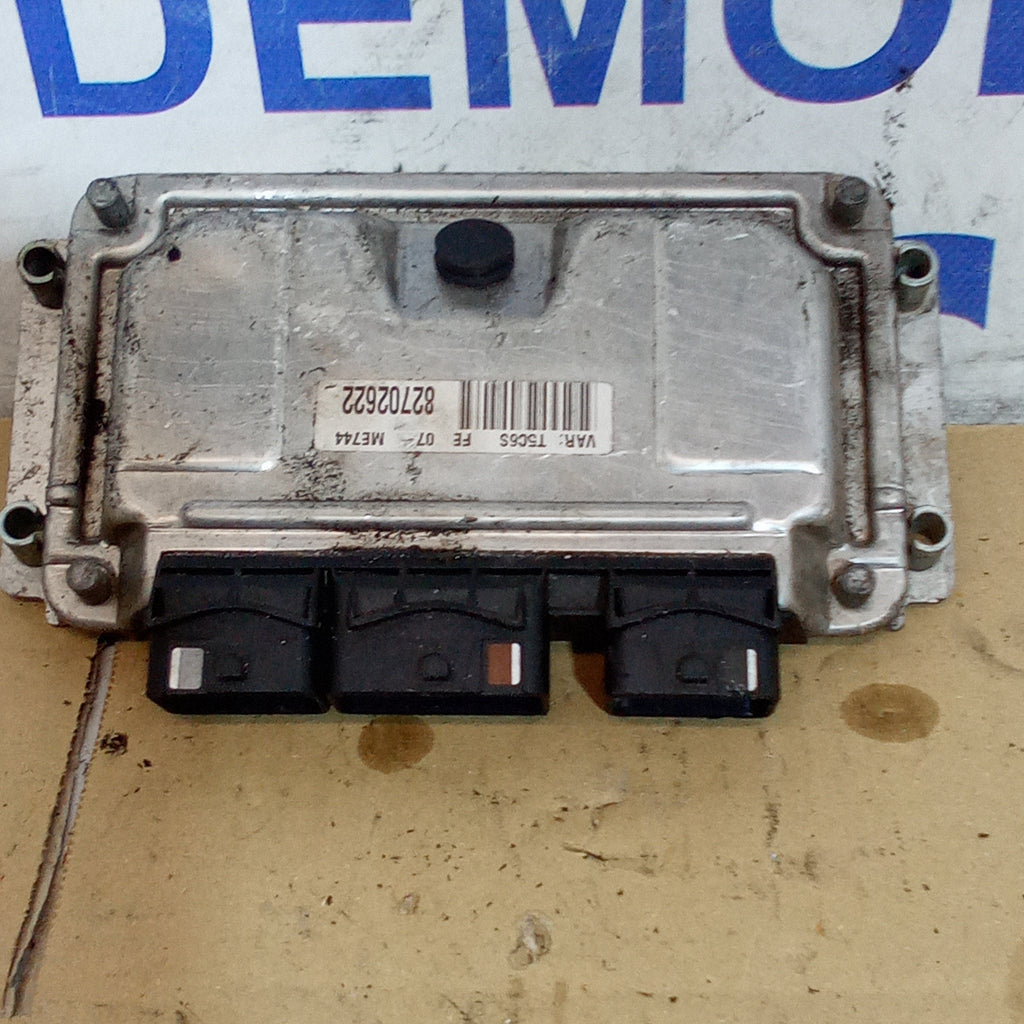 Centralina motore peugeot 307 1.6 16v anno 2001/2006