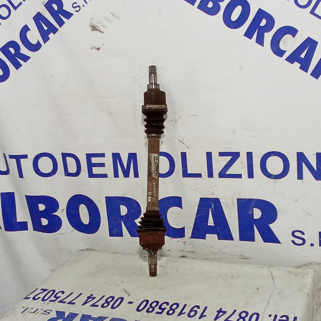 Semiasse anteriore sinistro citroen C4 1.4 benzina anno 2006
