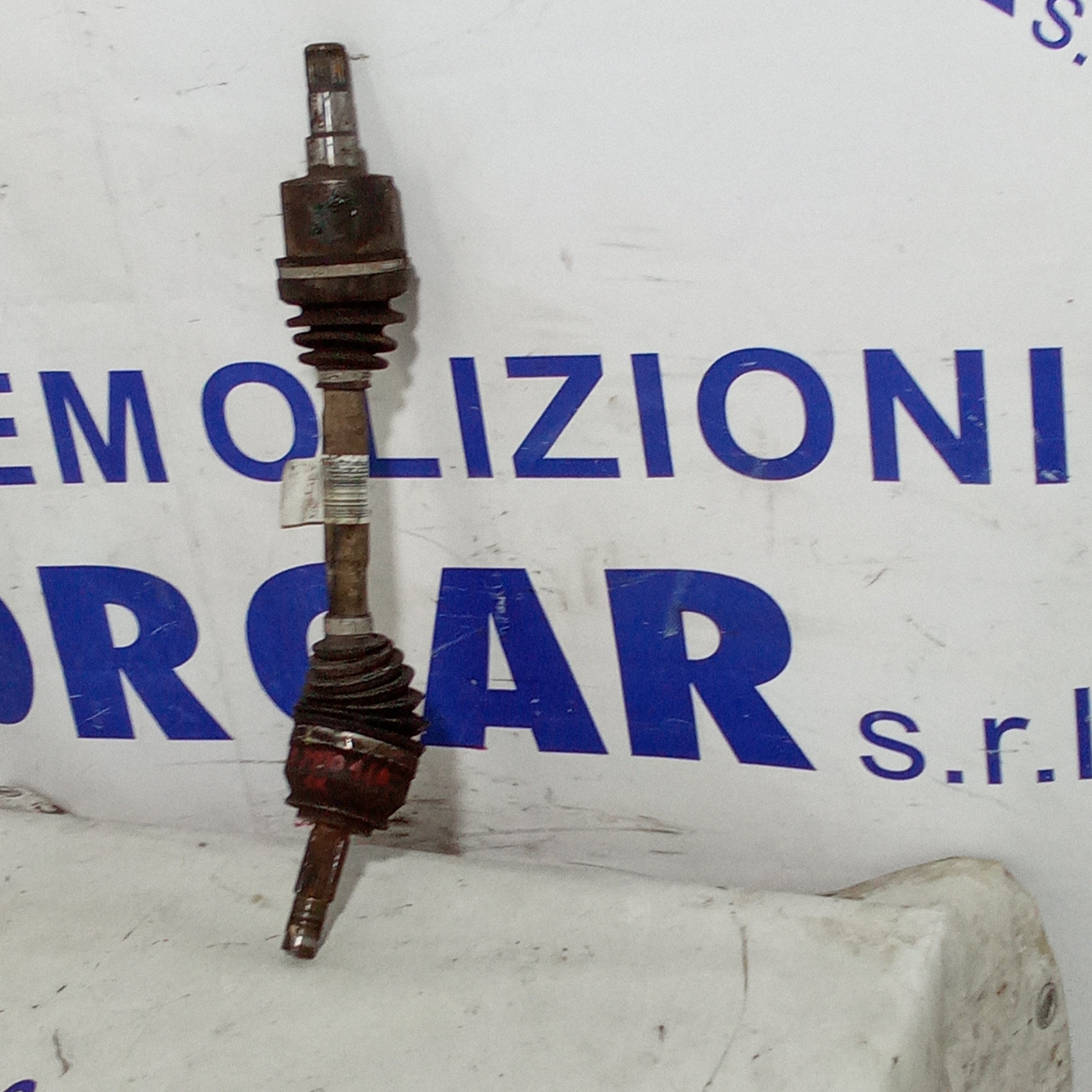 Semieje delantero izquierdo Alfa Mito 1.6mjt año 2008
