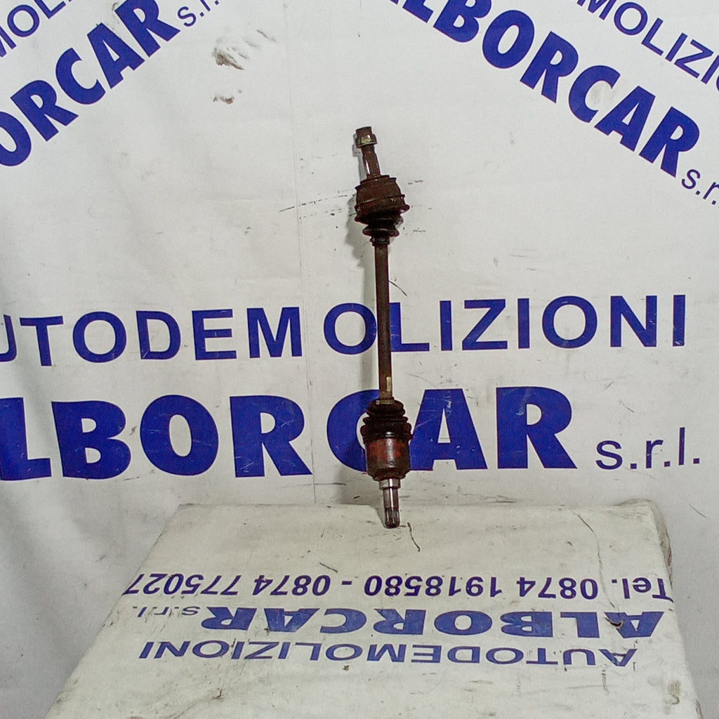 Semiasse anteriore sinistro mitsubishi colt 1.3 benzina anno 2000