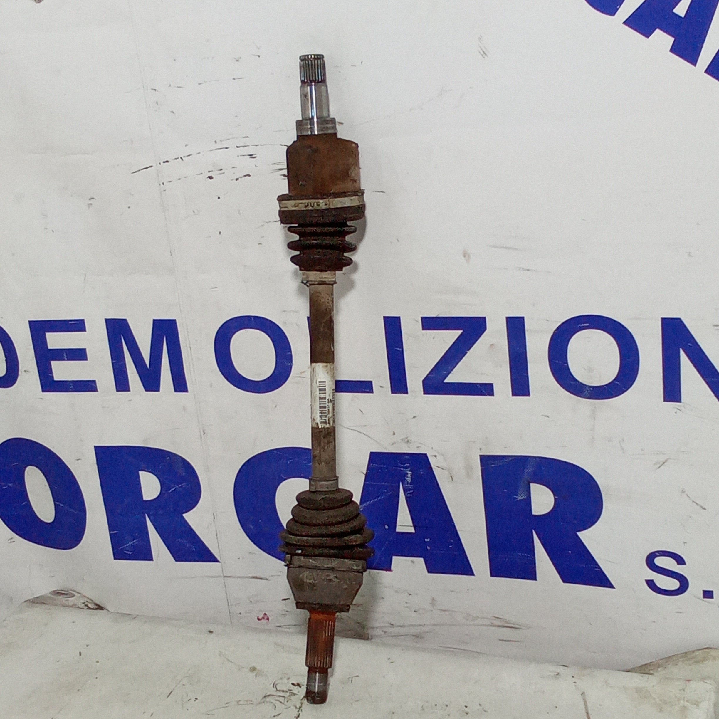 Semieje delantero izquierdo Ford Fiesta 1.4tdci año 2004