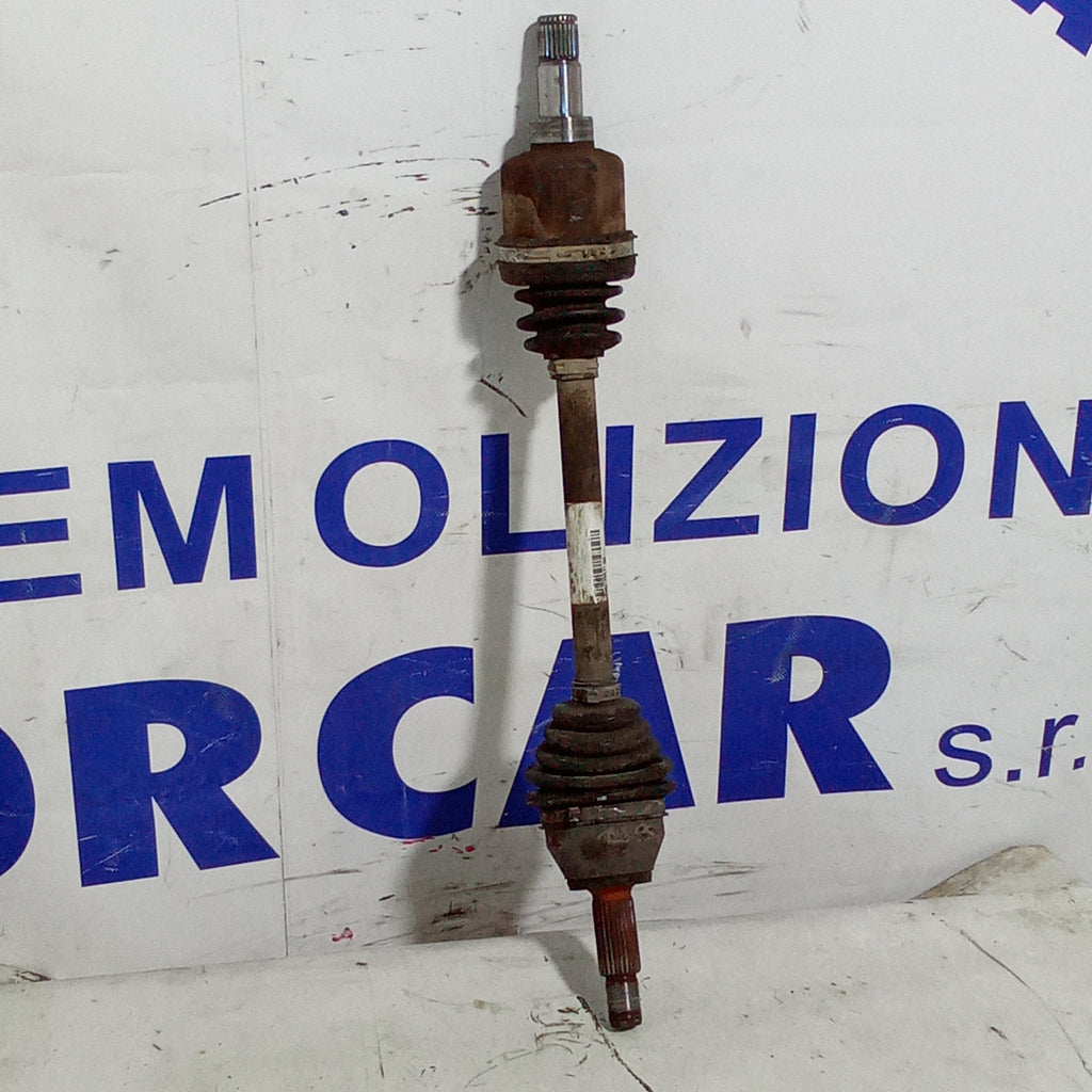 Semieje delantero izquierdo Ford Fiesta 1.4tdci año 2004