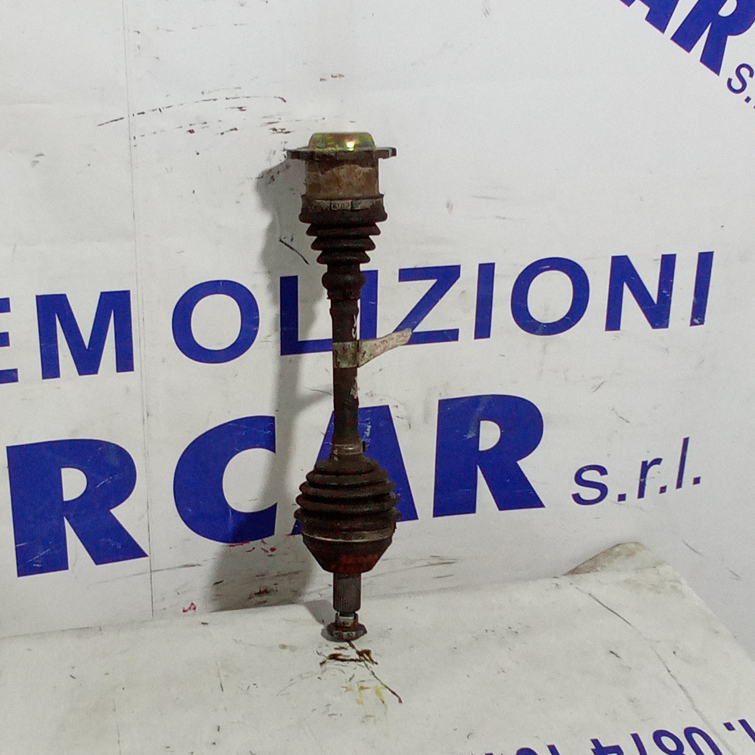 Semiasse anteriore sinistro skoda fabia 1.9tdi anno 2003
