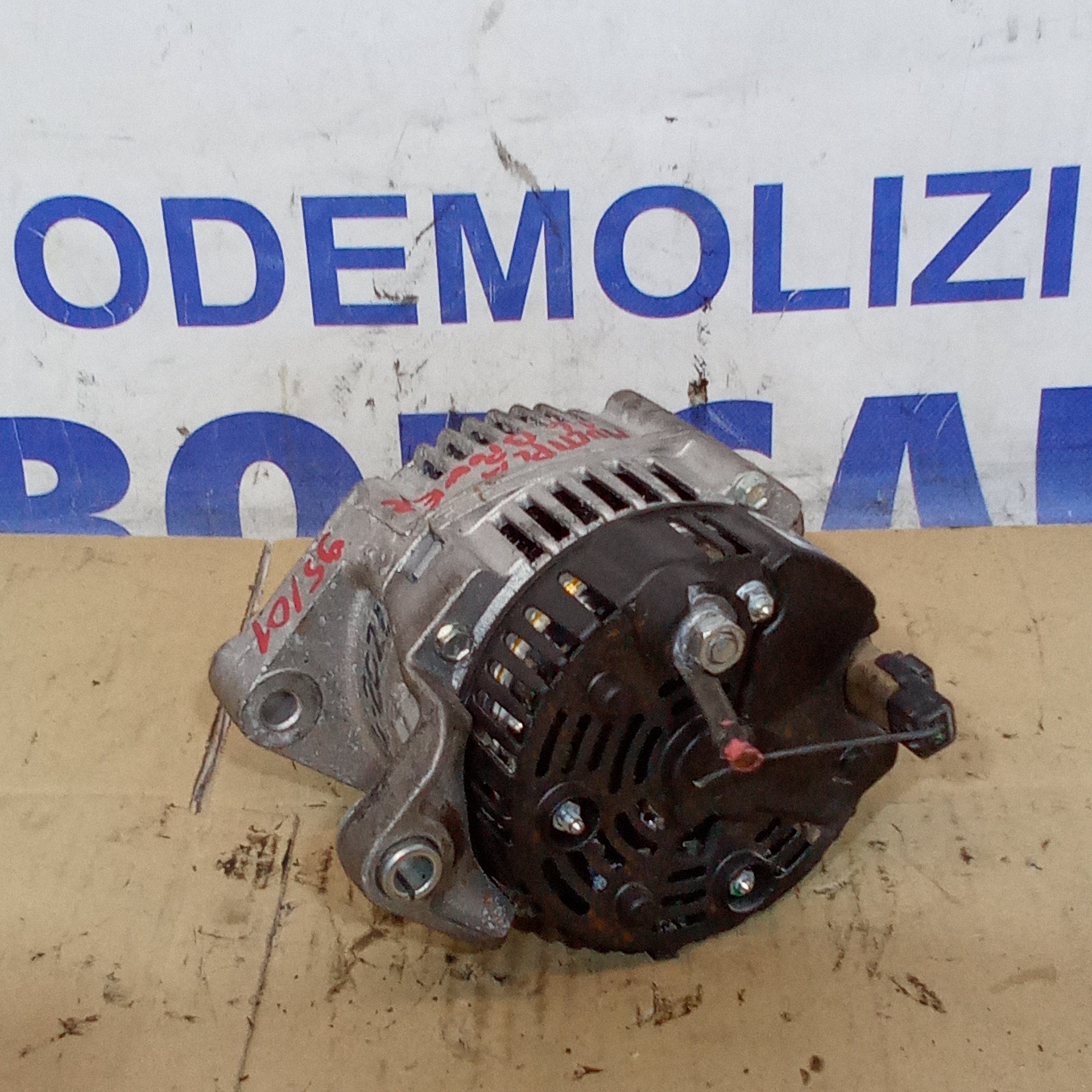 Alternator Fiat Multipla 1.6 Bipower / Fiat Bravo 1.6 Petrol Year 1995/2001 Part number 0124415011