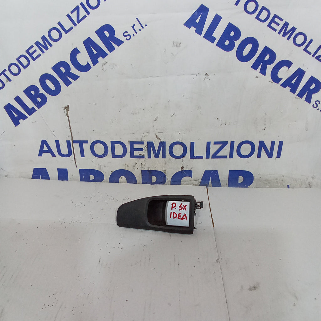 Maniglia interna posteriore destra fiat idea anno 2004