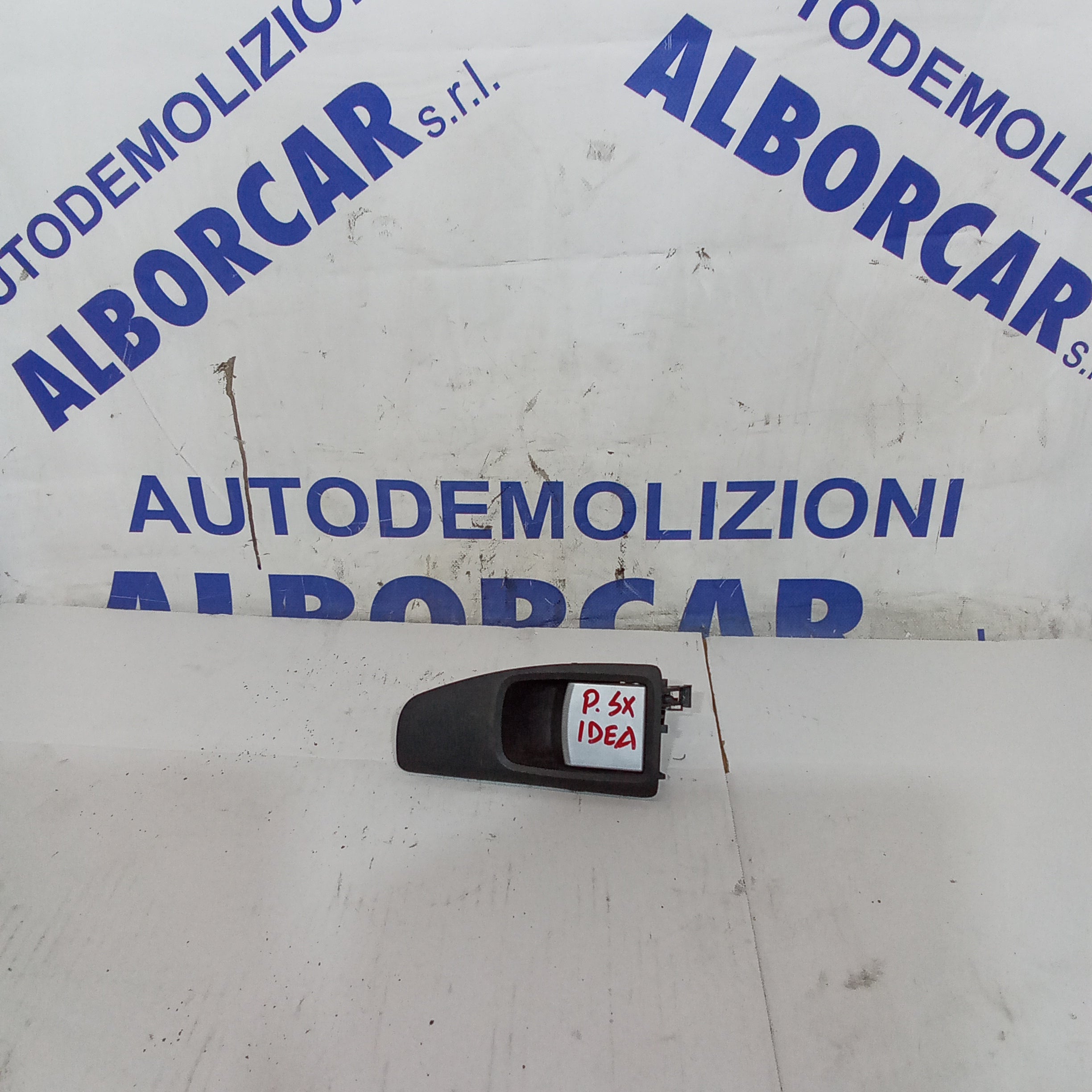 Maniglia interna posteriore destra fiat idea anno 2004